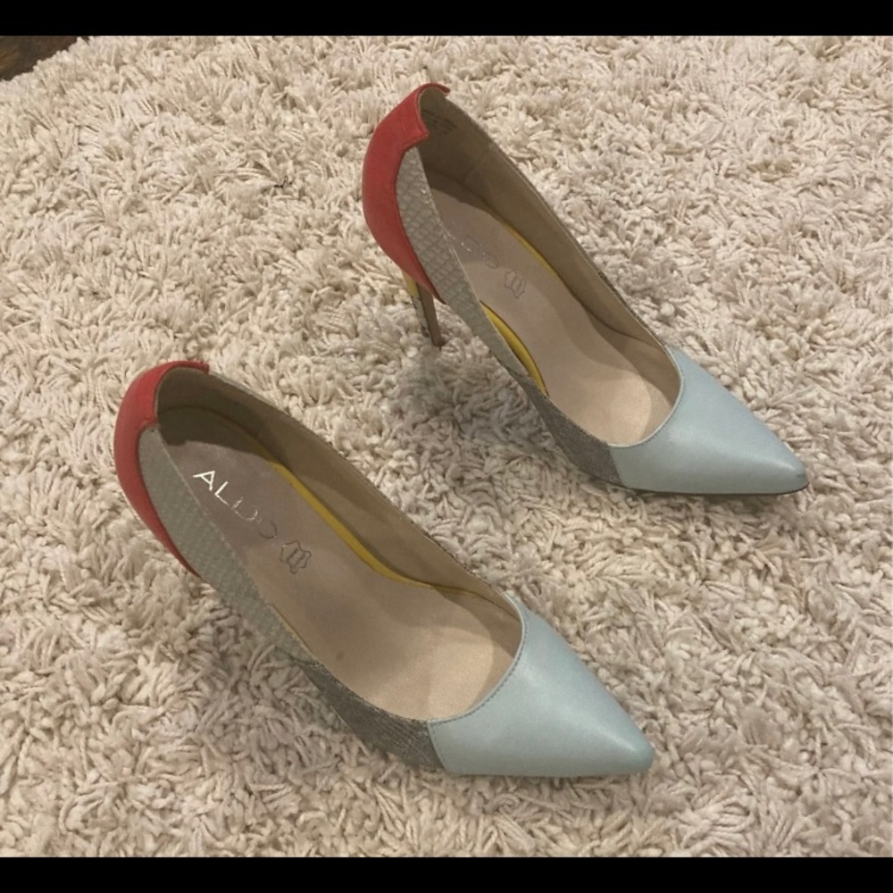 ALDO Heel pumps color block size 7